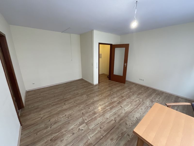 1-Zimmer-Wohnung in Kornwestheim + optional TG-Stellplatz